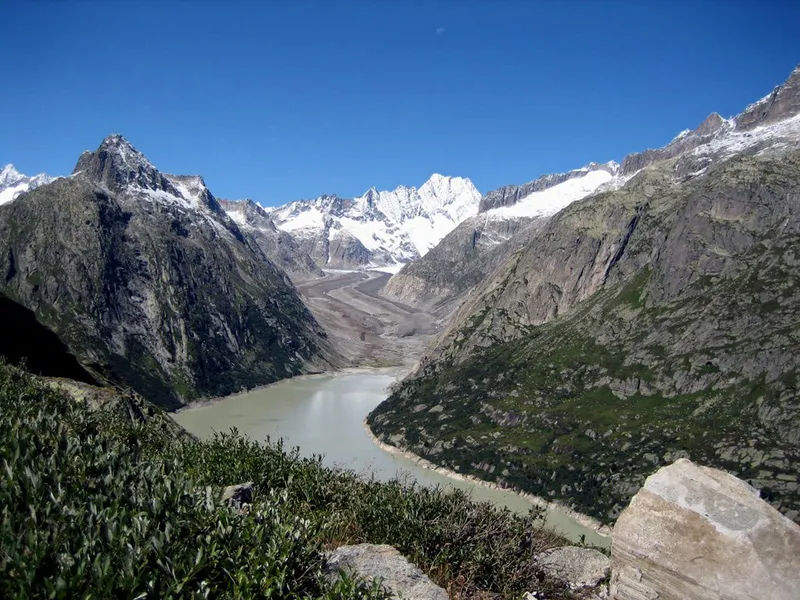 Unteraar Glacier