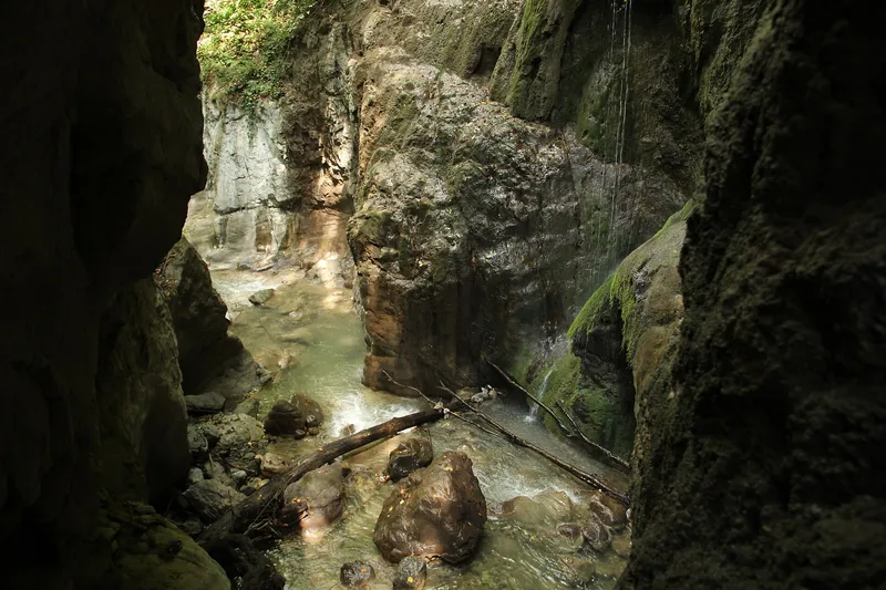 Samandere Waterfall